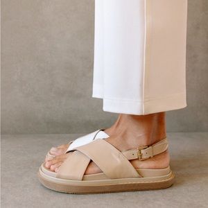 ALOHAS Marshmallow Bicolor Sandal